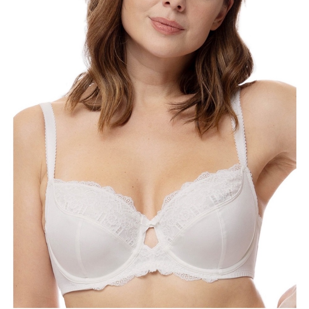 DORINA CELINE NON PADDED BRA
FULL CUP WITH WIRE D17456A-A60 2 Pack
Size 42DD - Picture 5 of 12